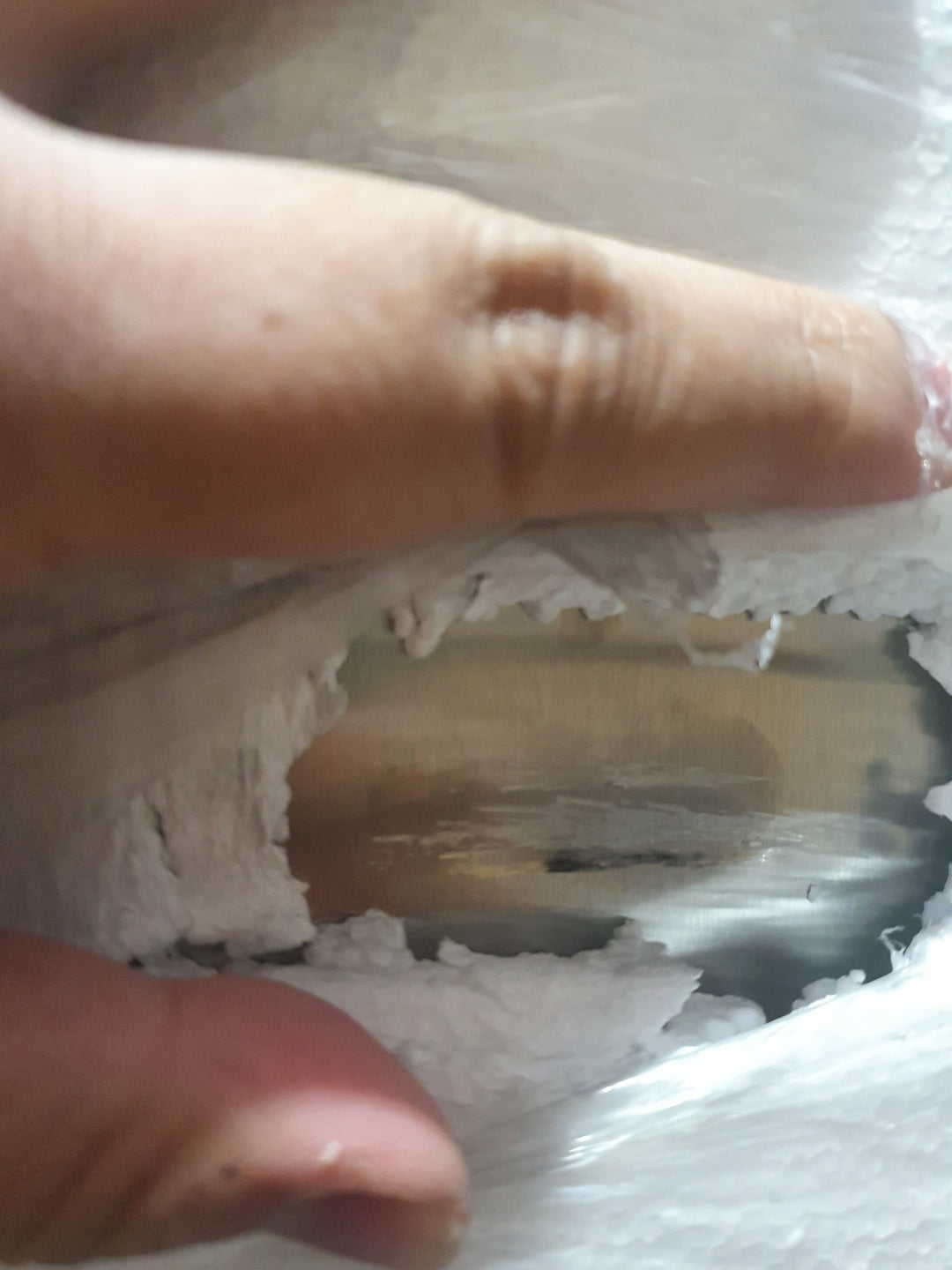KR25-1 damaged unit IS17ZE10550002 middle door dent